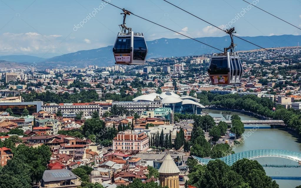 تله‌کابین تفلیس (Tbilisi Aerial Tramway)