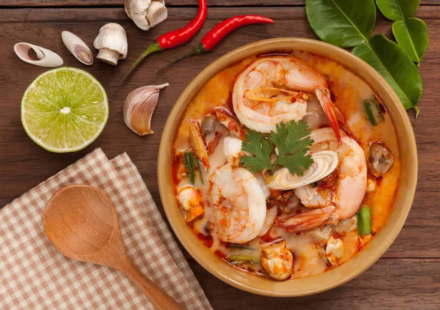 سوپ تام یام: (Tom Yum) شاهکار تند و ترش شهر آیوتایا