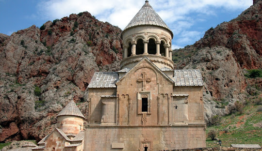 تور ارمنستان ویژه شهریور 1404